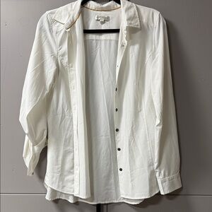 Orvis Women’s Classic White SPF Shirt